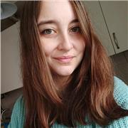 Si quieres aprender a hacer manualidades y además divertirte no dudes en apuntarte.